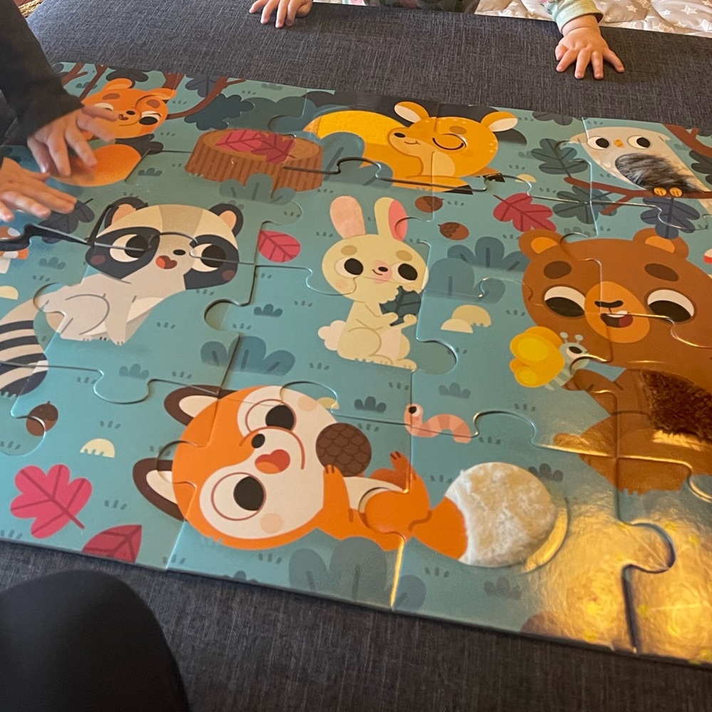 Janod Forest Friends Tactile Puzzle - Blue - Picture 2 of 2